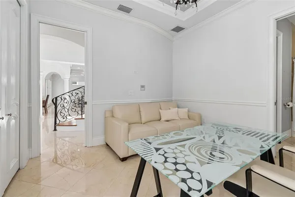 $2,990,000 | 6233 Bayshore Boulevard, Tampa, FL 33611