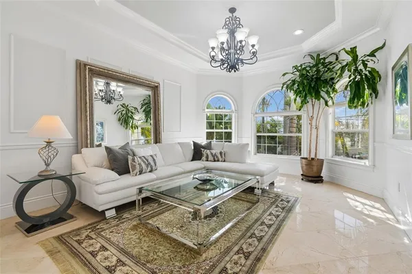 $2,990,000 | 6233 Bayshore Boulevard, Tampa, FL 33611