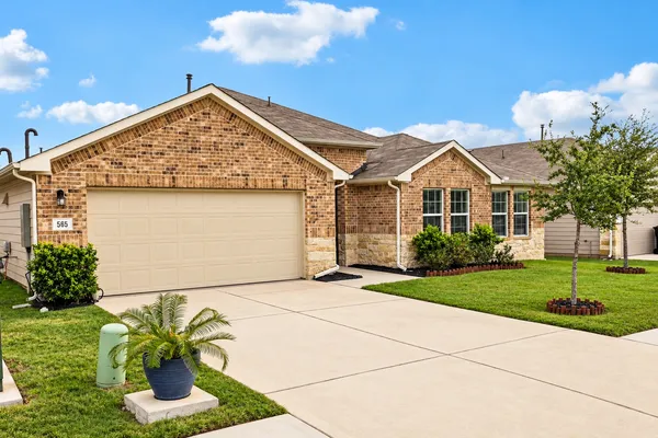 $415,000 | 565 Apache Plum Drive, Kyle, TX 78640
