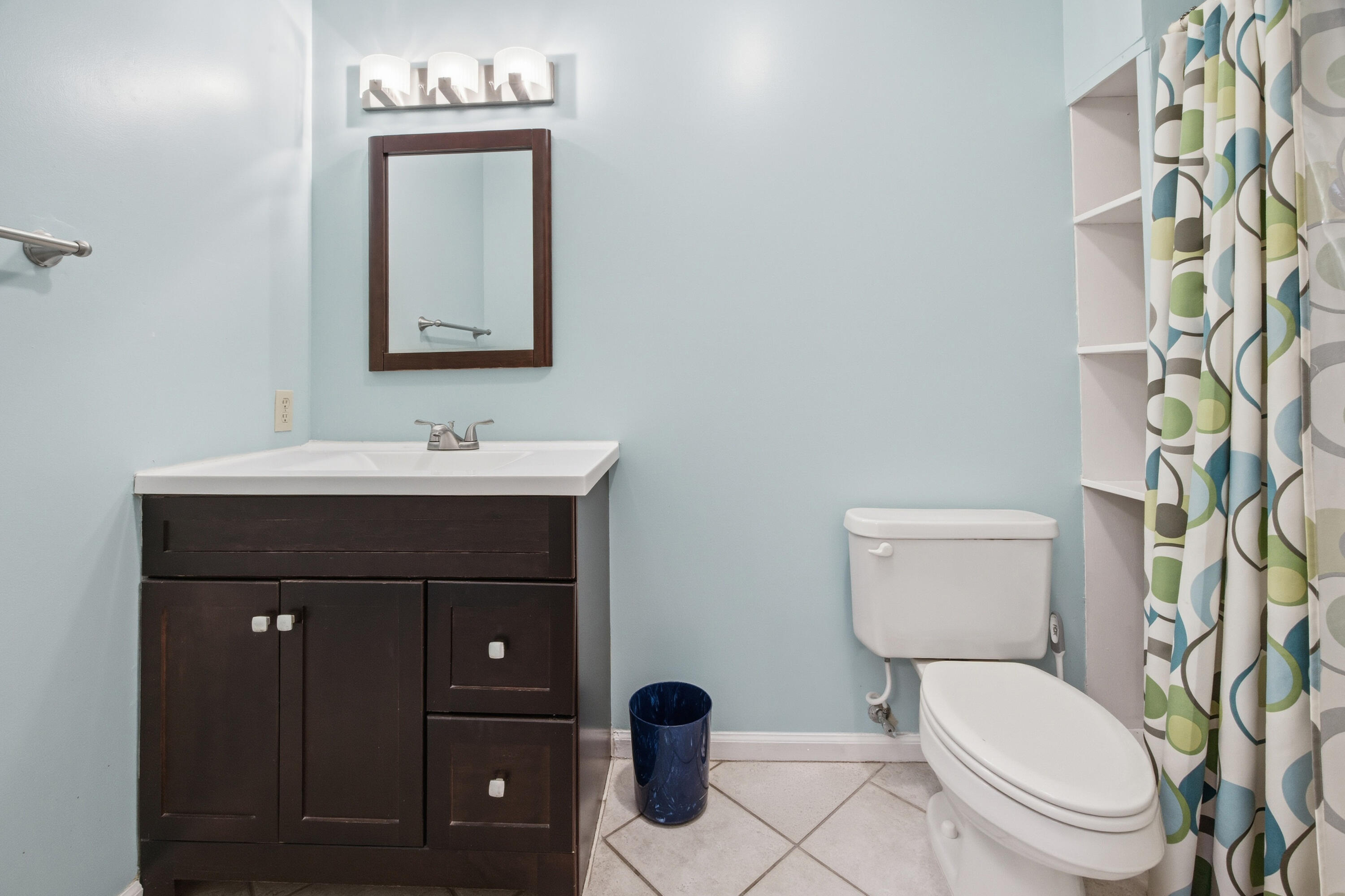 241 Ellis Road, Unit 11 Miramar Beach, FL 32550 - Photo 25 of 47 Bathroom 3