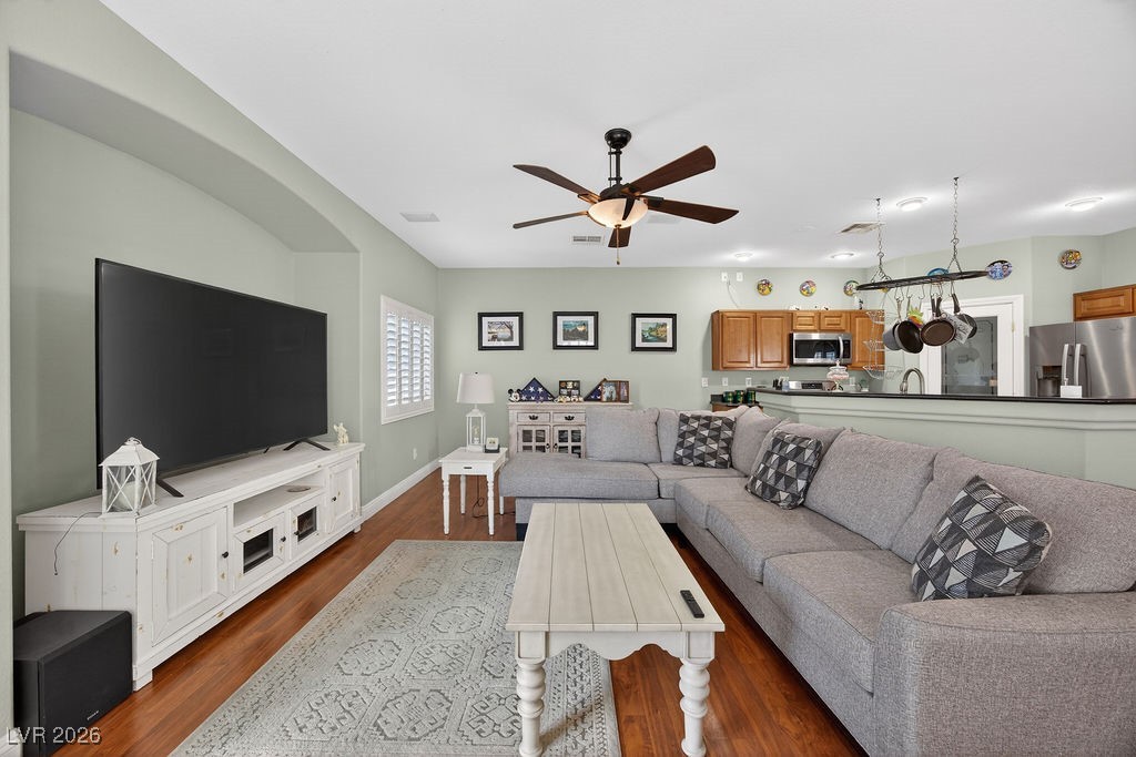 1069 Thrill Court, Unit 3 Henderson, NV 89002 - Photo 13 of 32