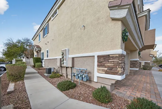 $349,999 | 1069 Thrill Court, Unit 3, Henderson, NV 89002