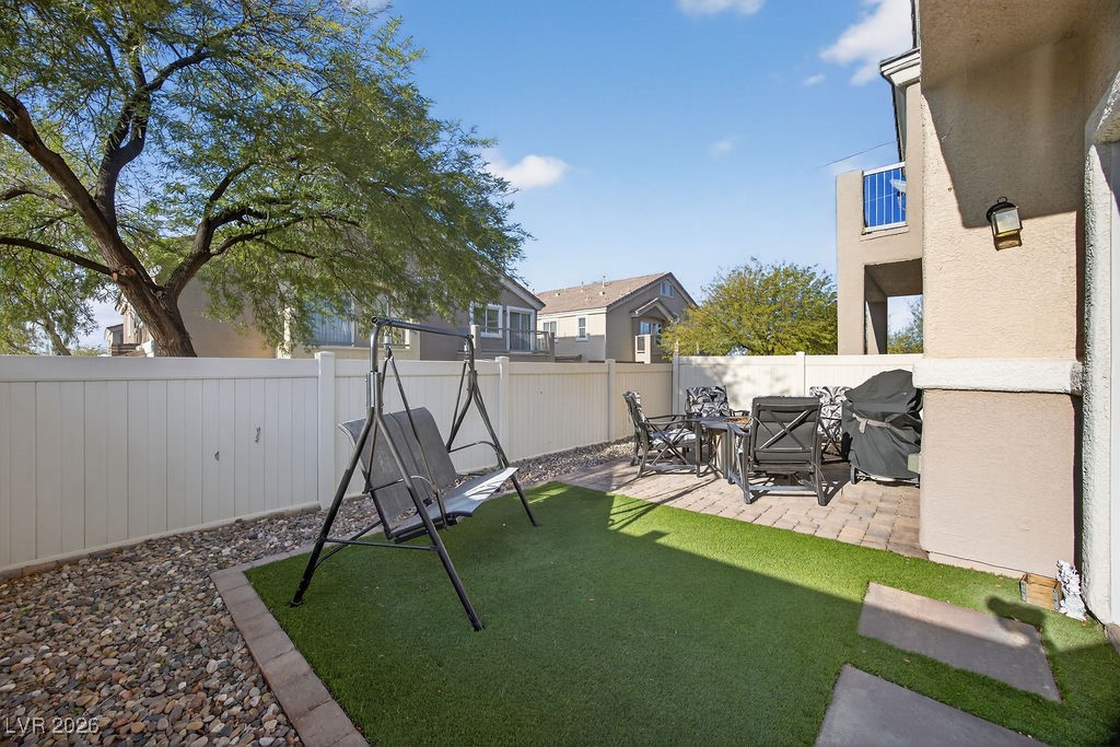 1069 Thrill Court, Unit 3 Henderson, NV 89002 - Photo 8 of 32