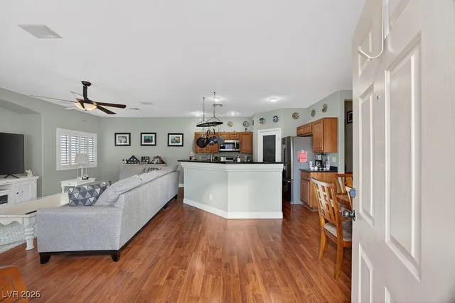 $349,999 | 1069 Thrill Court, Unit 3, Henderson, NV 89002