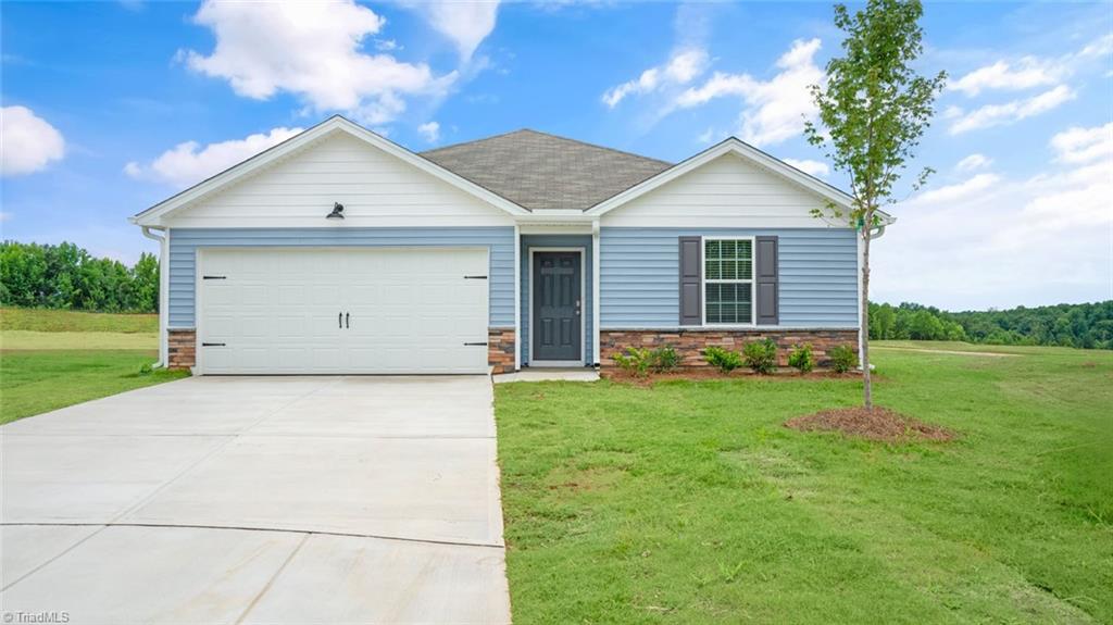 4588 Red Oak Drive Trinity, NC 27370 - Photo 2 of 25 *photos are of model home and are for representational purposes only.