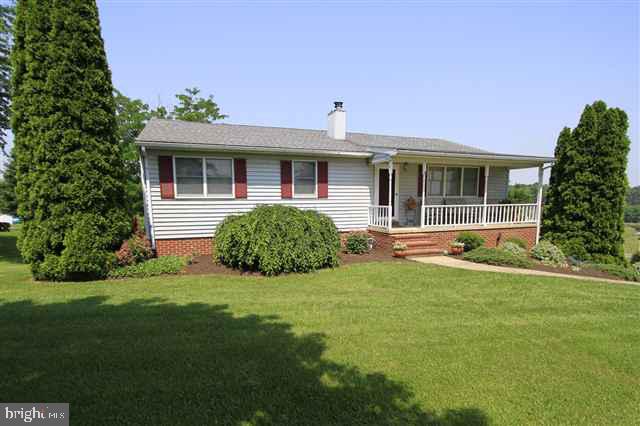 456 Mountain Road Boiling Springs, PA 17007 - Photo 1 of 13 Gallery Image 1