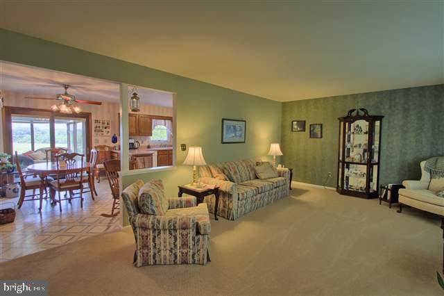 456 Mountain Road Boiling Springs, PA 17007 - Photo 4 of 13 Gallery Image 4