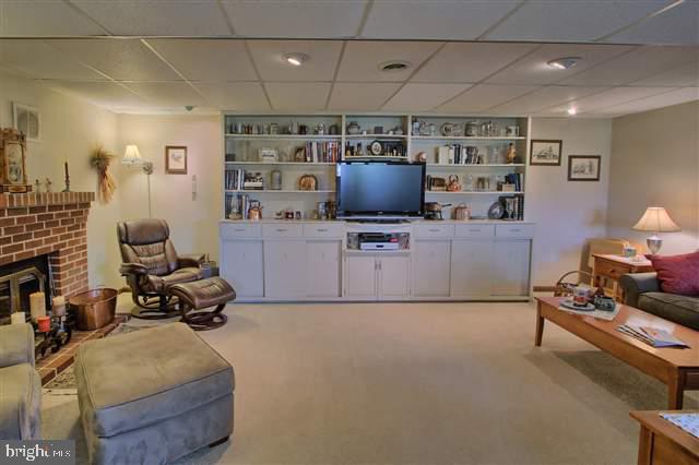 456 Mountain Road Boiling Springs, PA 17007 - Photo 10 of 13 Gallery Image 10