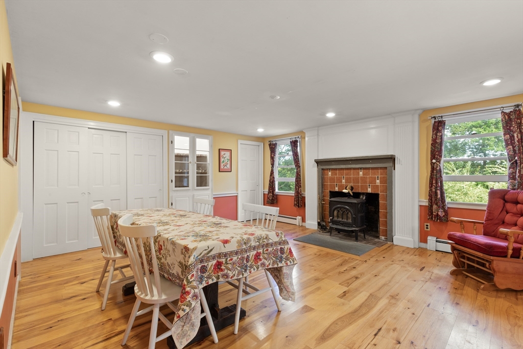 284 Martins Pond Road Groton, MA 01450 - Photo 12 of 42