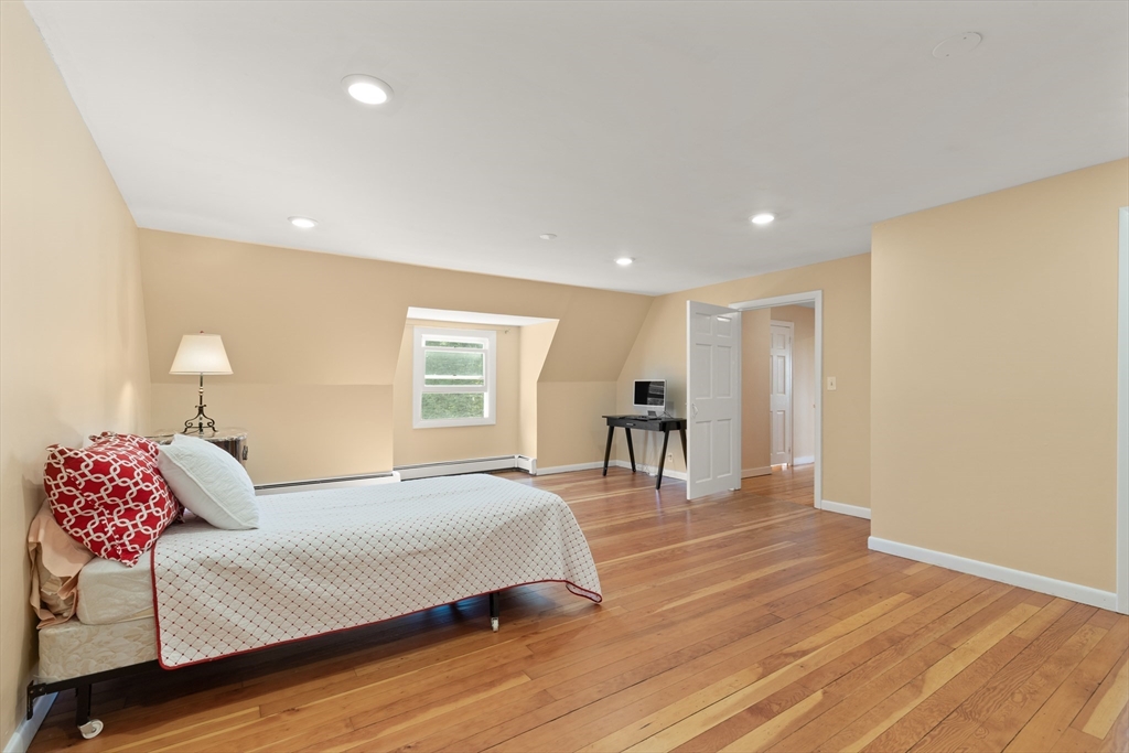 284 Martins Pond Road Groton, MA 01450 - Photo 21 of 42