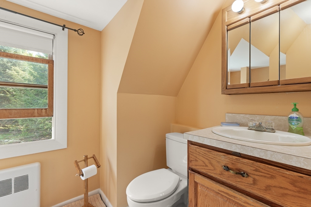 284 Martins Pond Road Groton, MA 01450 - Photo 25 of 42