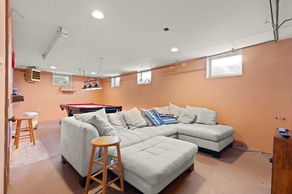 284 Martins Pond Road Groton, MA 01450 - Photo 27 of 42