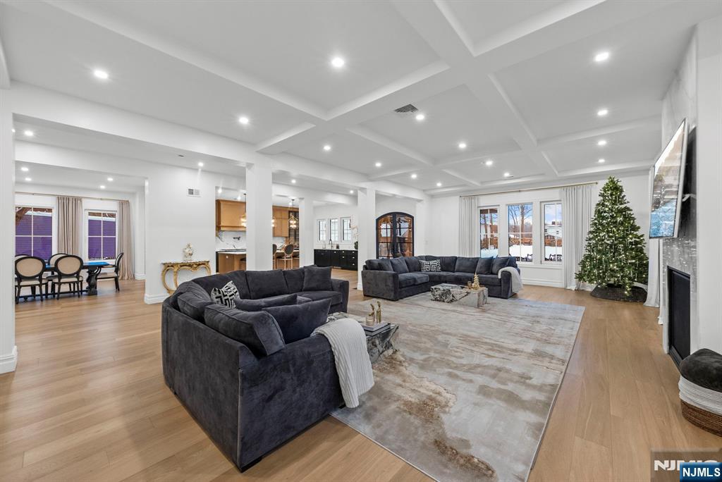 472 High Street Closter, NJ 07624 - Photo 16 of 37