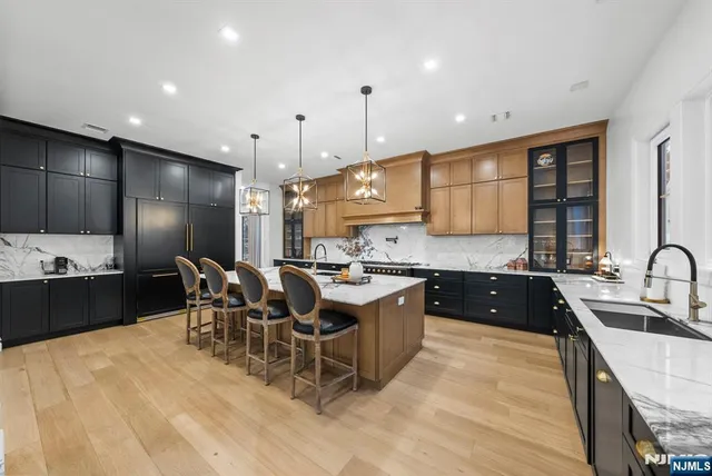 $25,000 | 472 High Street, Closter, NJ 07624