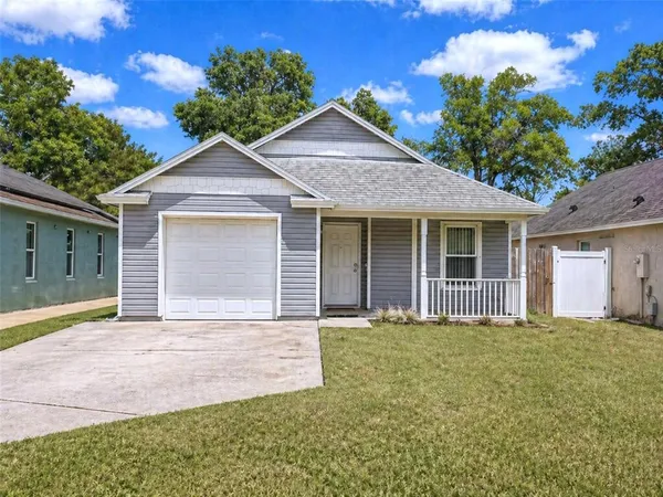 $2,100 | 1705 Circe Lake Court, Orlando, FL 32826