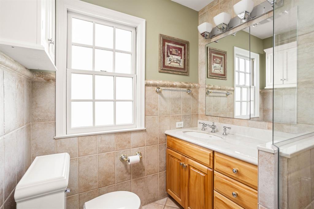 6208 Dean Road Indianapolis, IN 46220 - Photo 17 of 40 Gallery Image 17