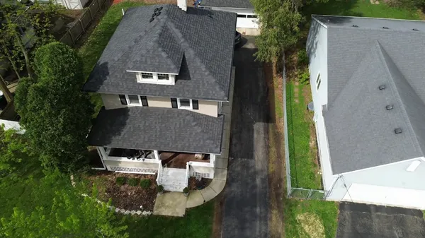 $399,999 | 211 North Batavia Avenue, Batavia, IL 60510