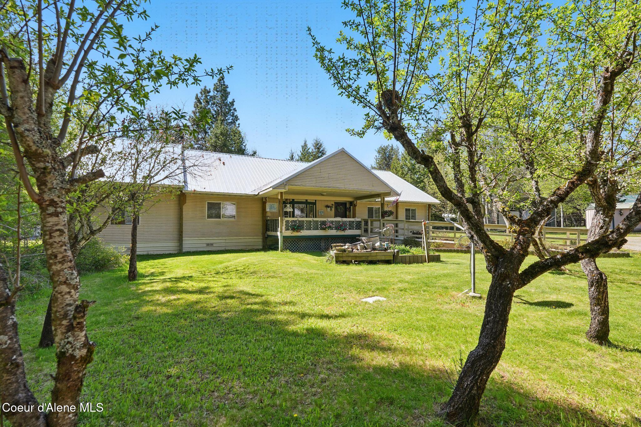 1601 Spades Road Sagle, ID 83860 - Photo 50 of 60 50