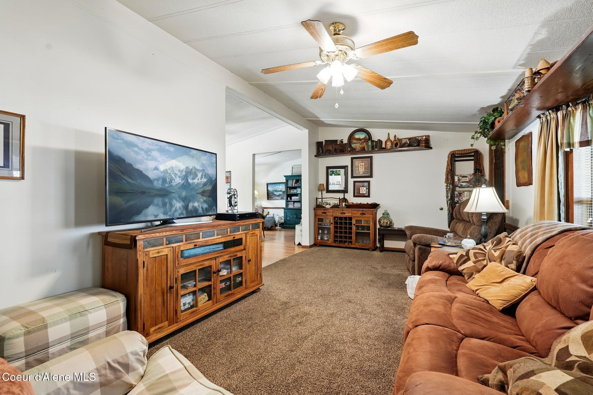 1601 Spades Road Sagle, ID 83860 - Photo 8 of 60 8