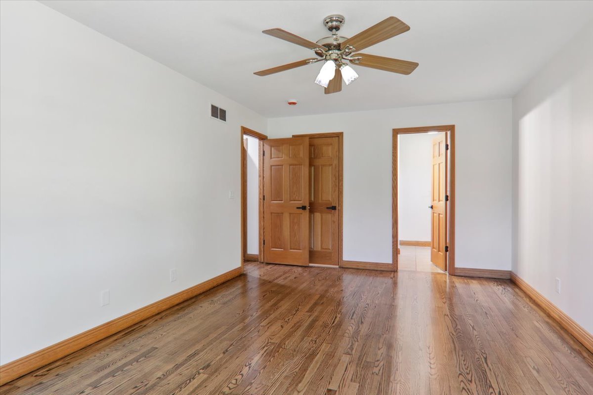 333 Clearview Road El Paso, IL 61738 - Photo 18 of 24 Gallery Image 18