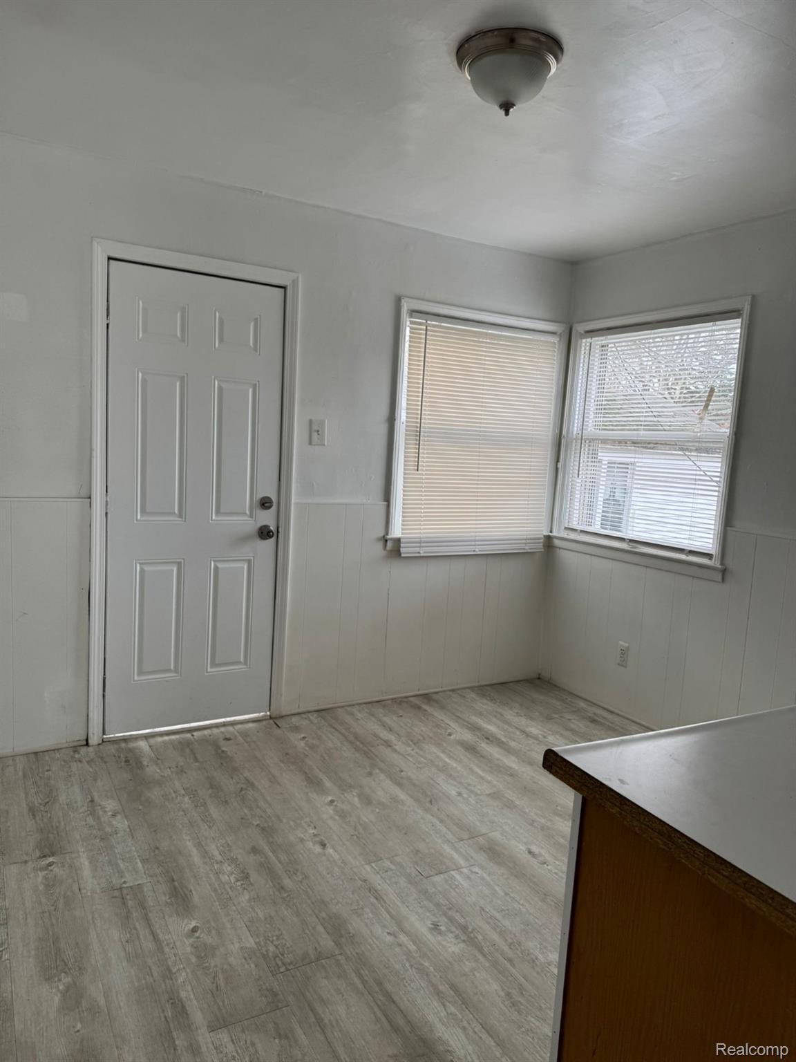 19706 Moross Road Detroit, MI 48224 - Photo 12 of 13 IMG_6316.jpeg