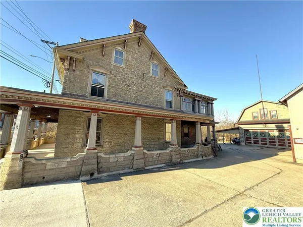 $449,900 | 2 Race, Catasauqua, PA 18032