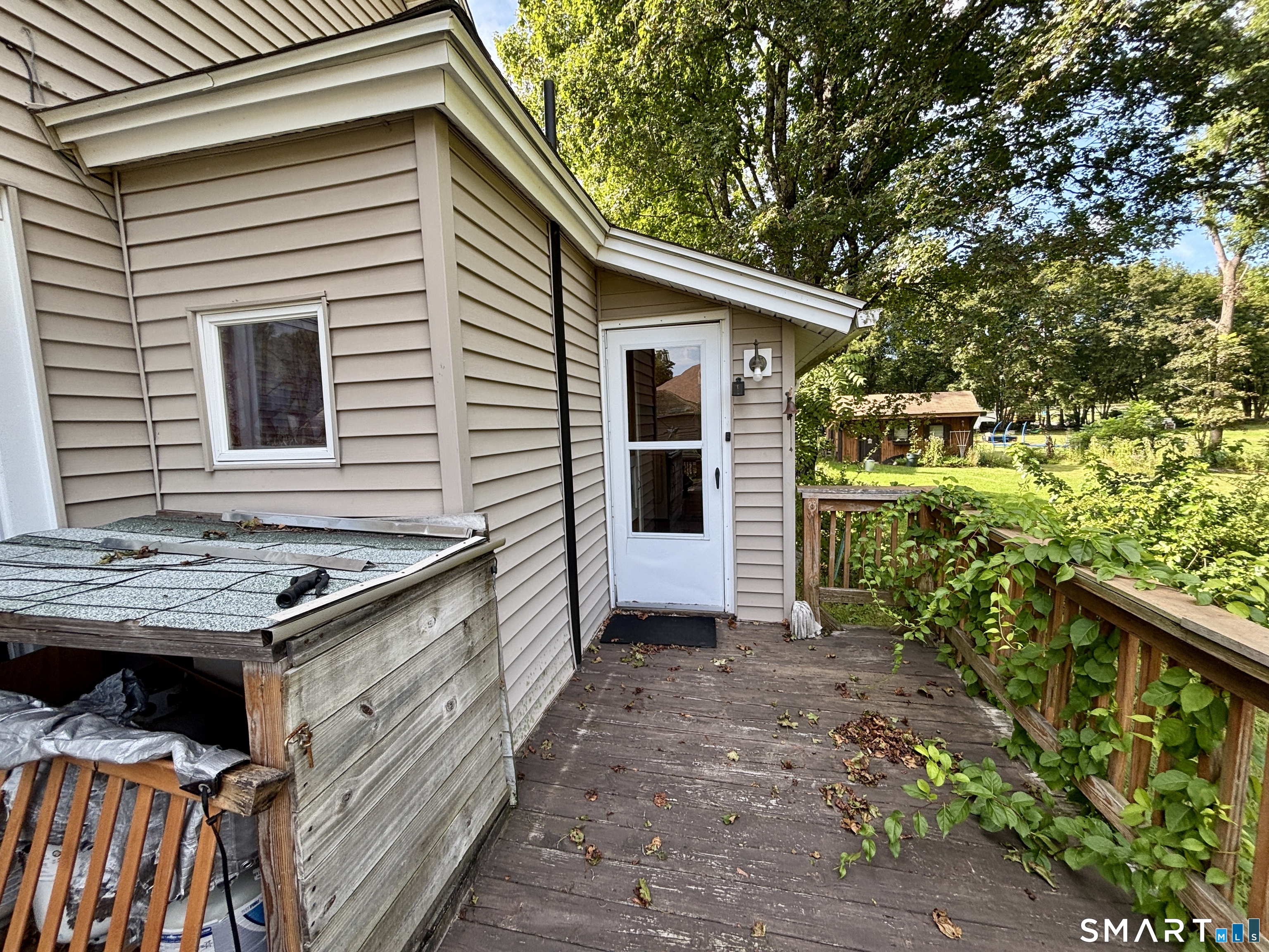 678 Wauregan Road Brooklyn, CT 06234 - Photo 11 of 27 Gallery Image 11