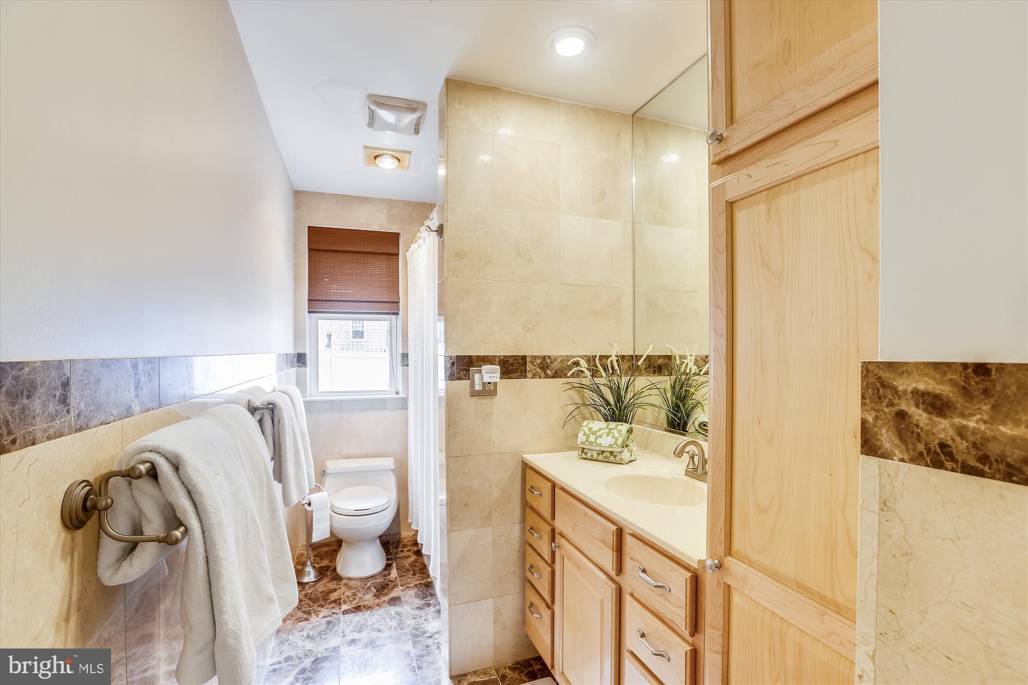 600 Amoss Road Severna Park, MD 21146 - Photo 15 of 26 Bathroom #2