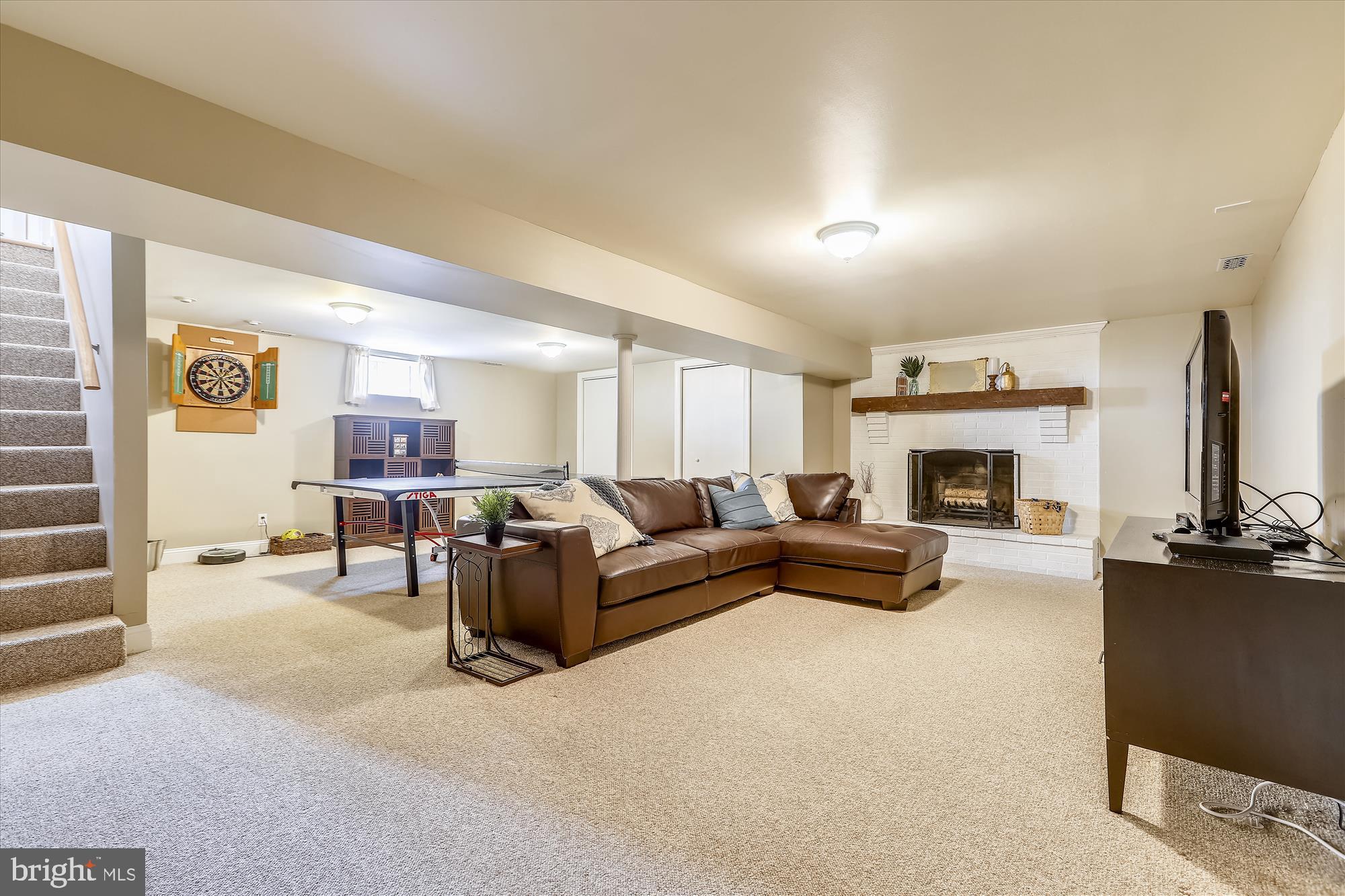 600 Amoss Road Severna Park, MD 21146 - Photo 17 of 26 Rec room with a fireplace!