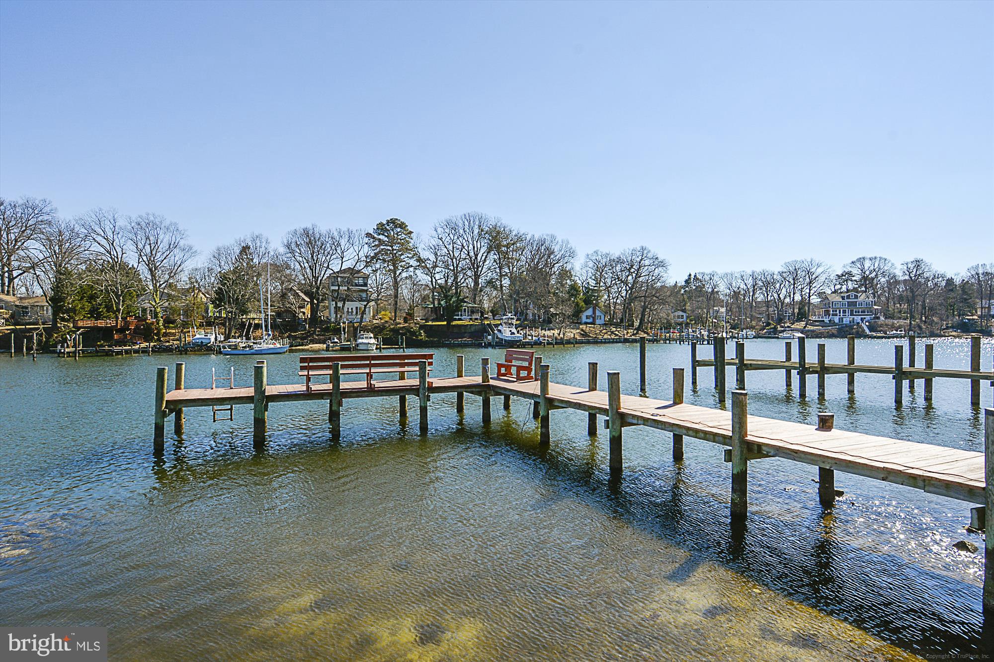 600 Amoss Road Severna Park, MD 21146 - Photo 24 of 26 Comm. Pier: Bring your kayak, fish, & feed ducks