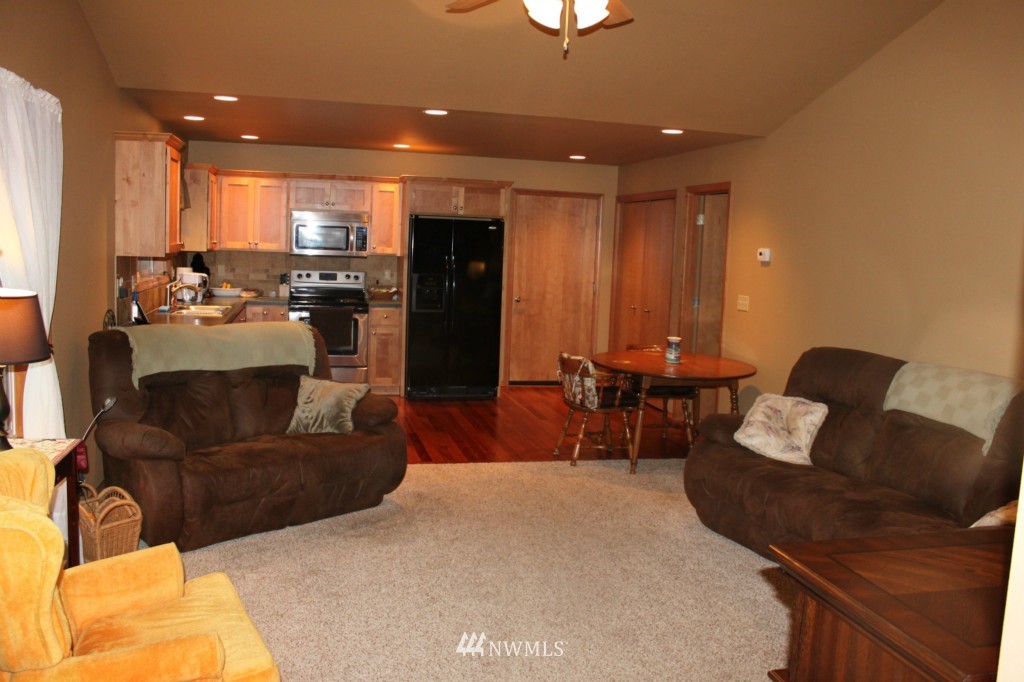 1698 Lexi Loop Lynden, WA 98264 - Photo 9 of 11 Gallery Image 9