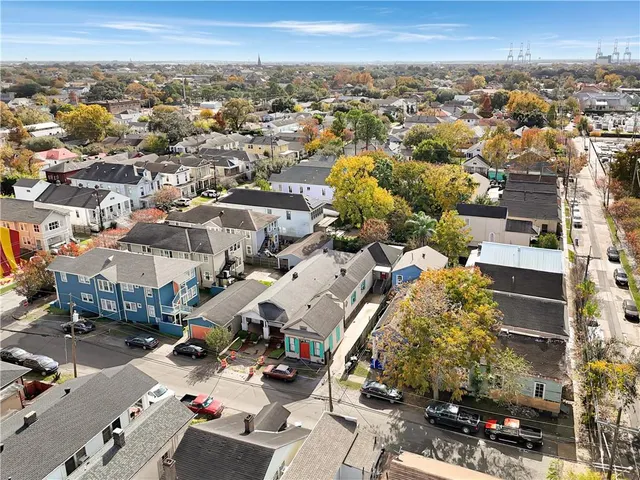 $1,250 | 5018 Lasalle Street, Unit B, New Orleans, LA 70115