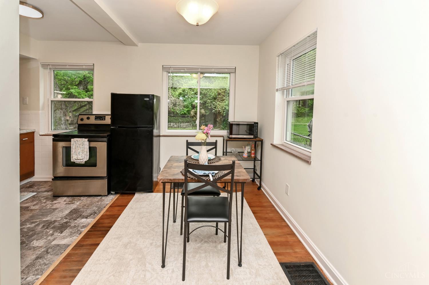3680 Brotherton Road Cincinnati, OH 45209 - Photo 6 of 27