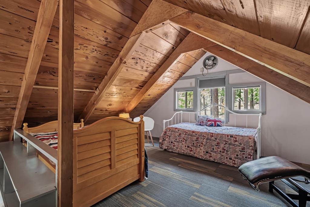 1753 Lightning Lane Arnold, CA 95223 - Photo 22 of 46 a living room with furniture