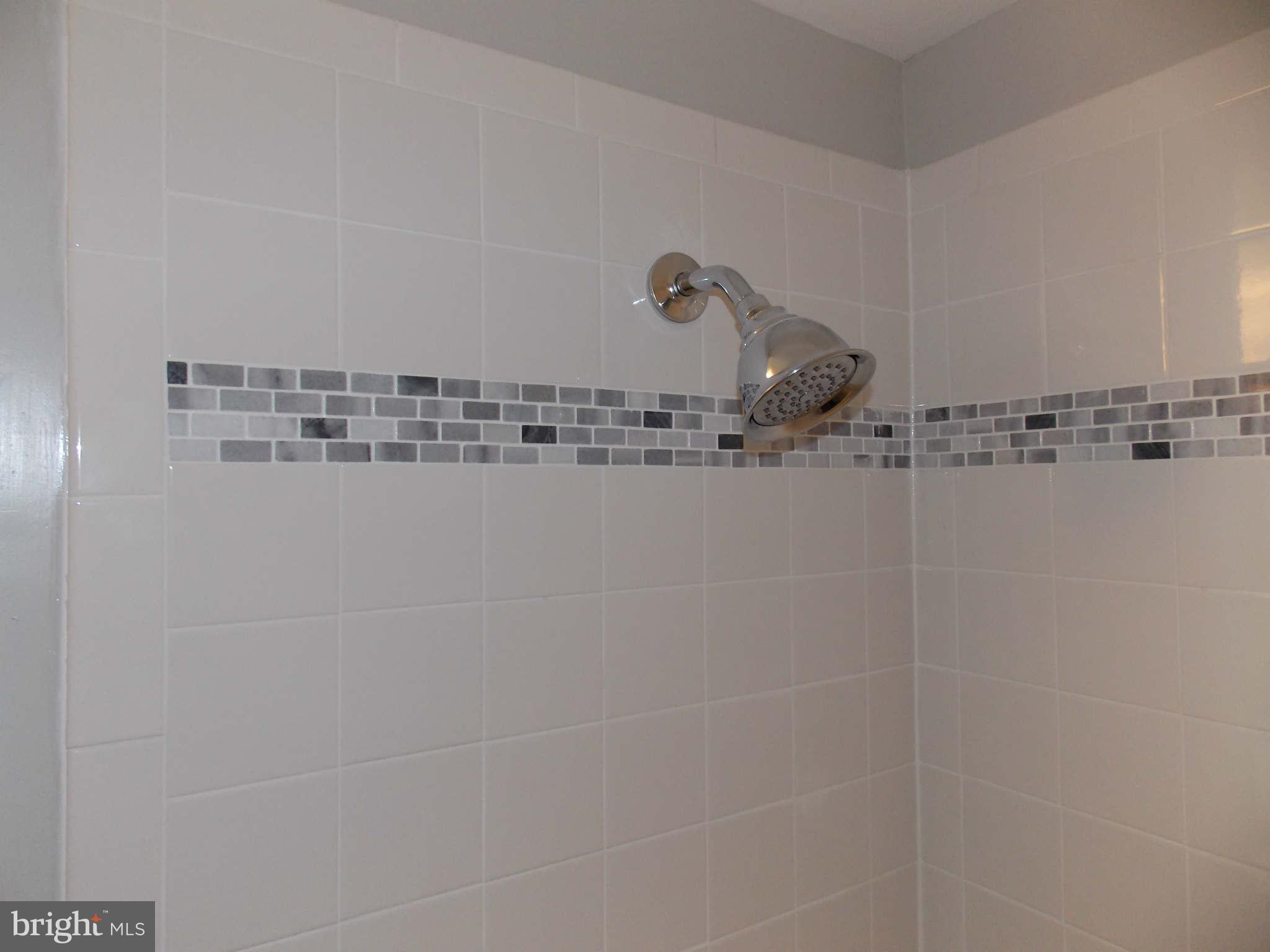 3920 Misty View Road Baltimore, MD 21220 - Photo 14 of 23 Bath