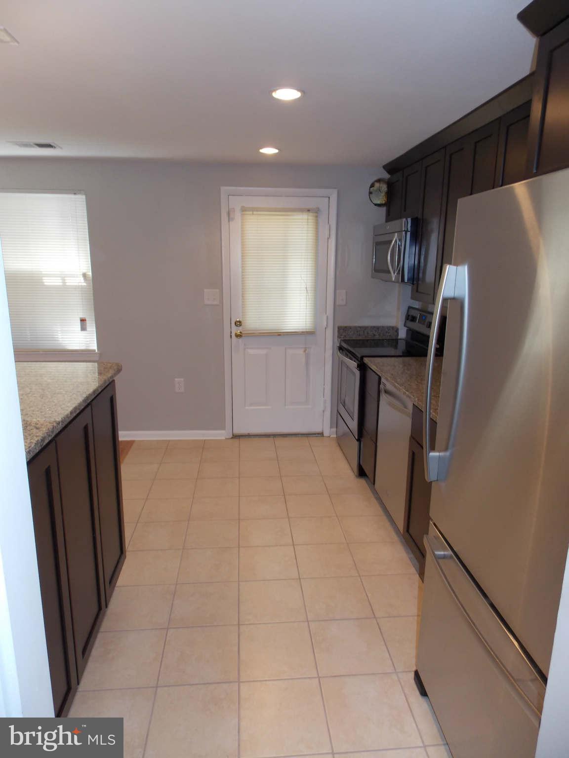 3920 Misty View Road Baltimore, MD 21220 - Photo 8 of 23 Kitchen