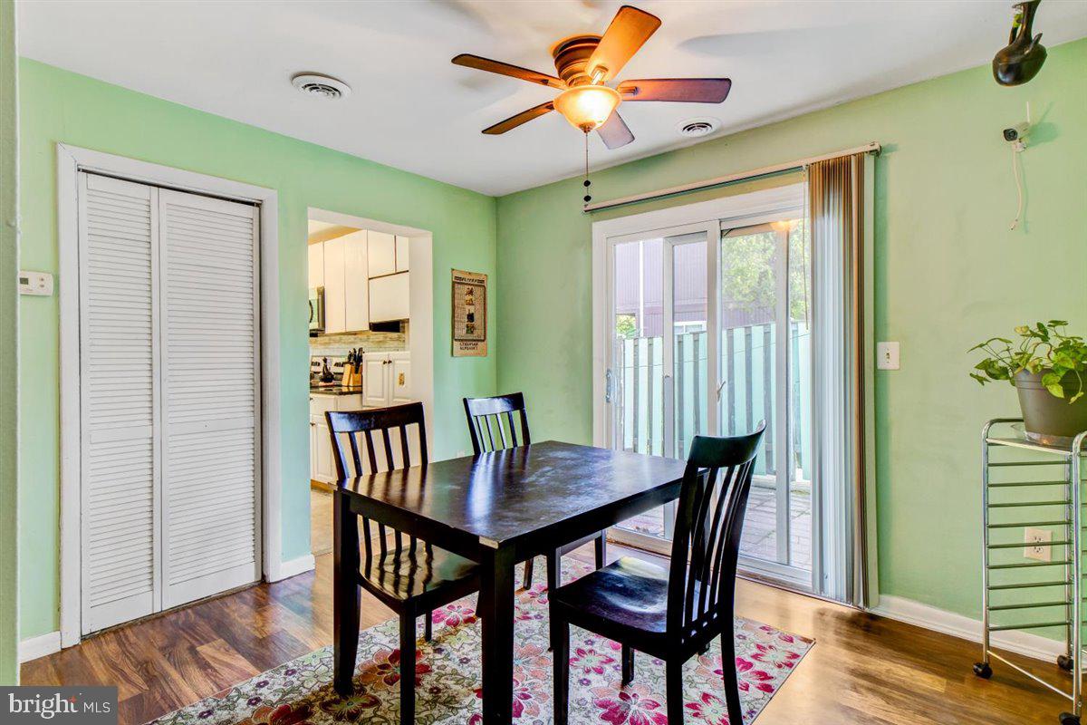 34 Federal Court, Unit 49 Gaithersburg, MD 20877 - Photo 11 of 36 DR (seperate)