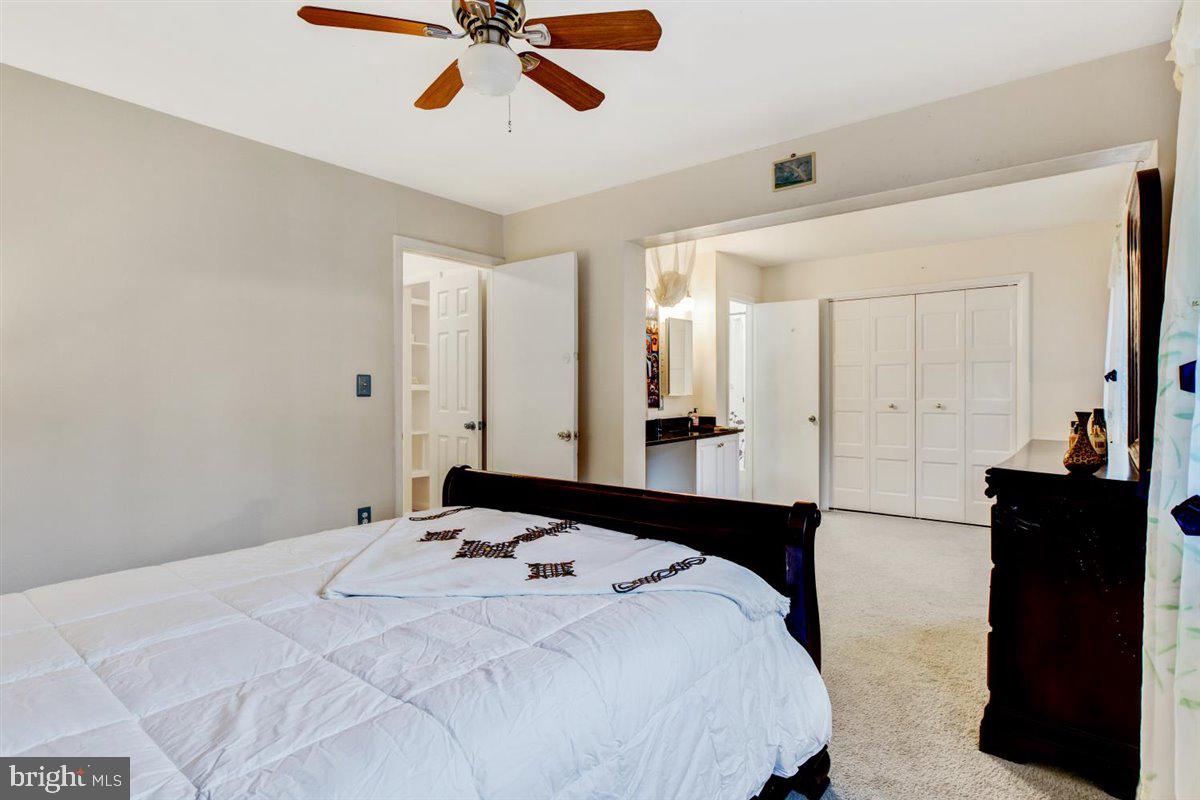 34 Federal Court, Unit 49 Gaithersburg, MD 20877 - Photo 26 of 36 MASTER BEDROOM