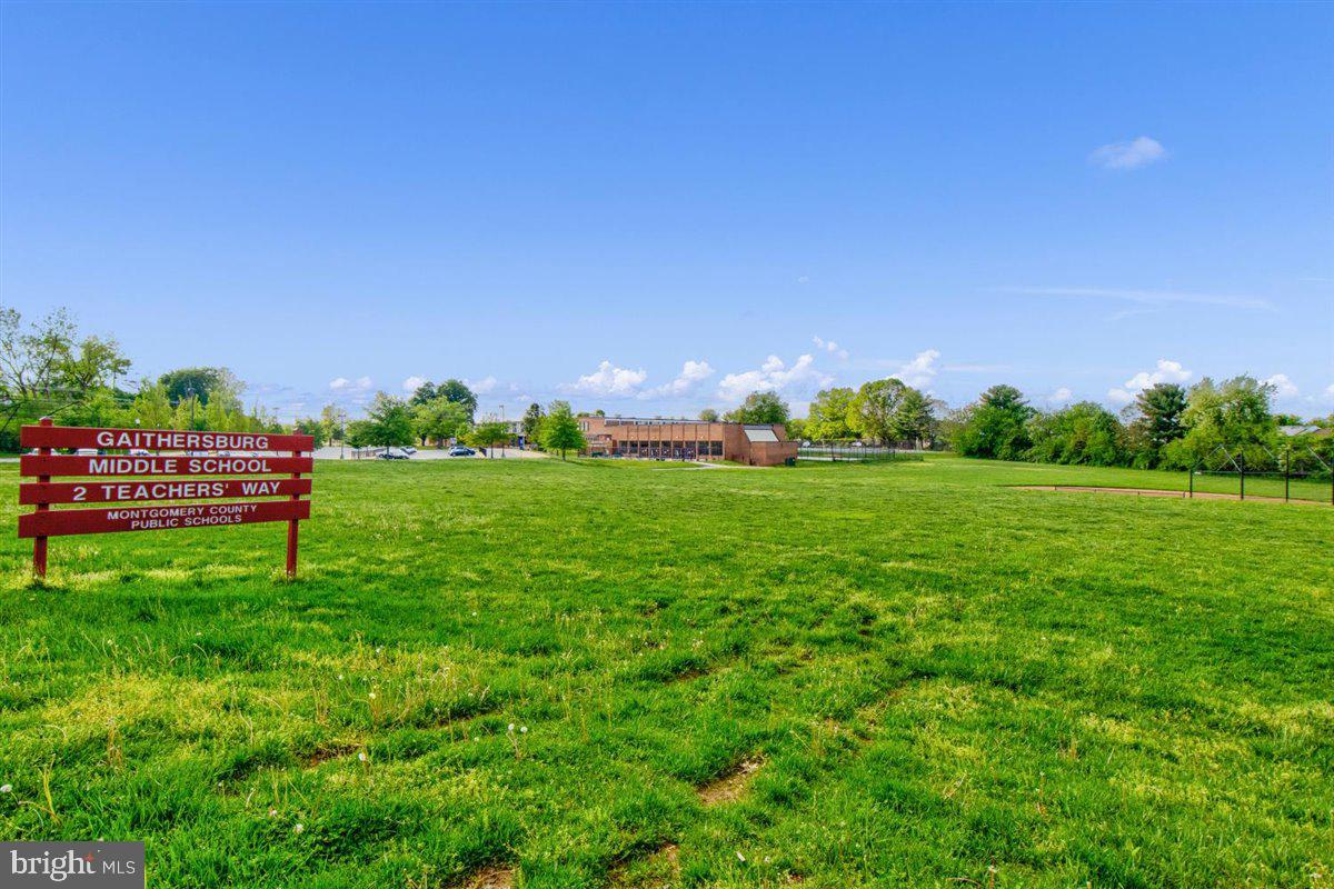 34 Federal Court, Unit 49 Gaithersburg, MD 20877 - Photo 28 of 36 MIDDLE SCHOOL