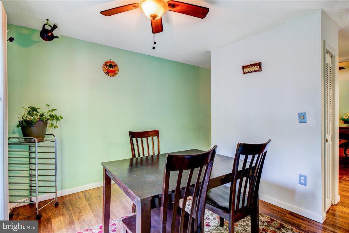 34 Federal Court, Unit 49 Gaithersburg, MD 20877 - Photo 9 of 36 DR (seperate)