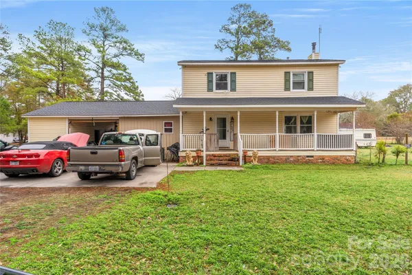 $140,000 | 51 Lakeside Drive, Fair Bluff, NC 28439