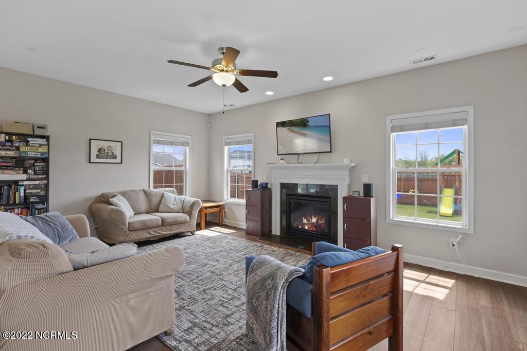 509 Romper Road Sneads Ferry, NC 28460 - Photo 9 of 30 IMG_9824