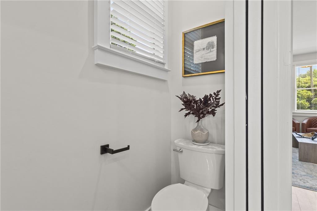 184 West Jarrard Street Cleveland, GA 30528 - Photo 16 of 25