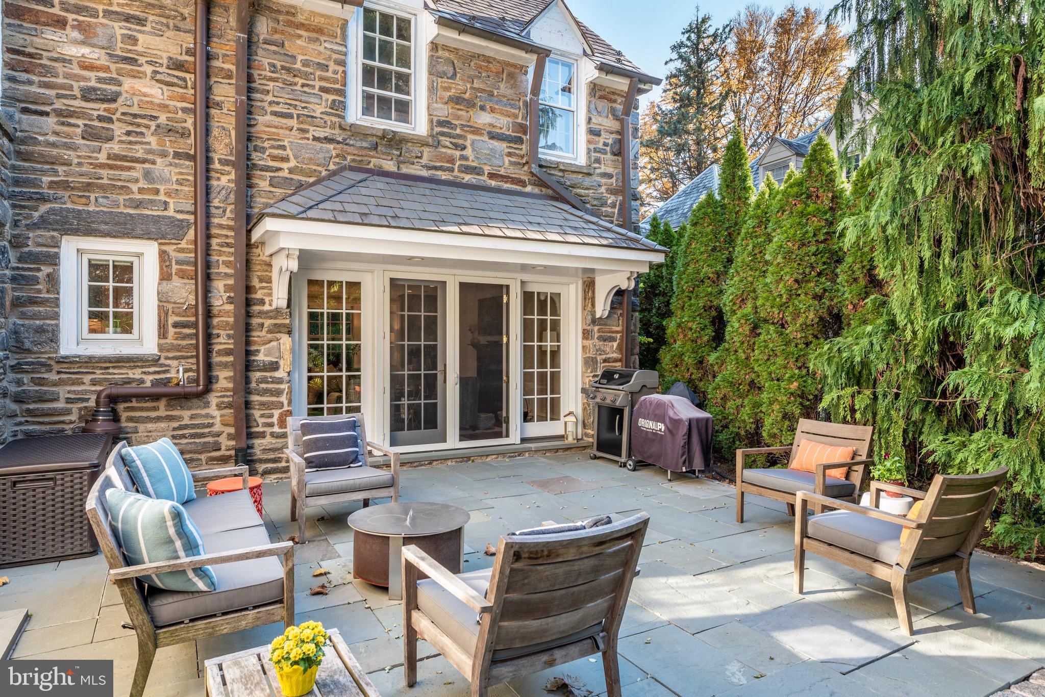 194 Fishers Road Bryn Mawr, PA 19010 - Photo 44 of 48 Flagstone Patio
