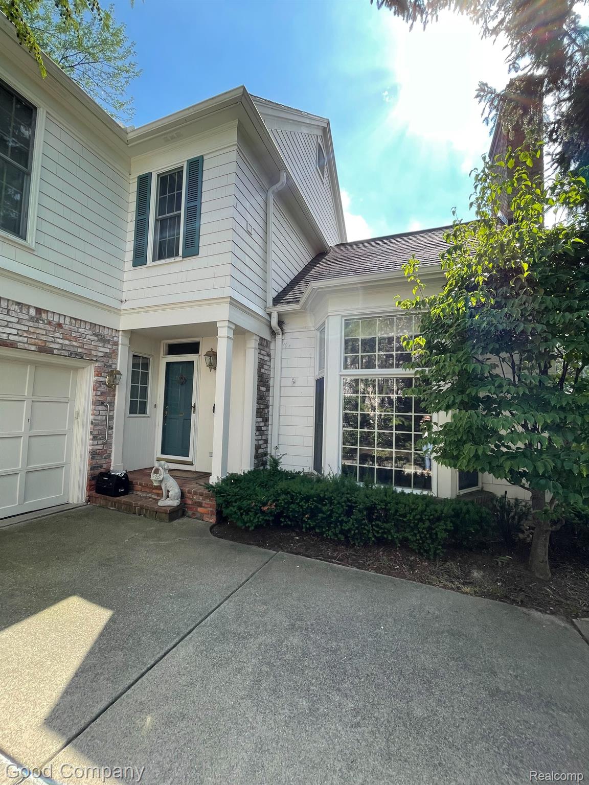 349 Neff Road, Unit B Grosse Pointe, MI 48230 - Photo 1 of 1 Gallery Image 1