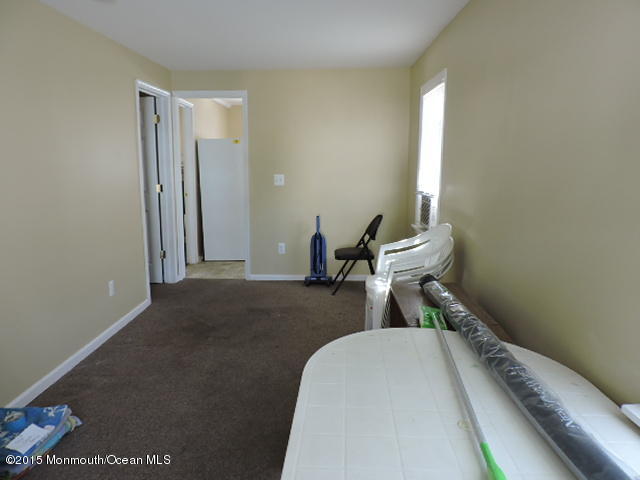 577 1/2 Brielle Road Manasquan, NJ 08736 - Photo 4 of 32 DSCN1845