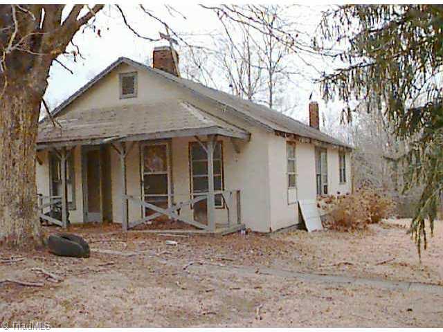 944 Loflin Hill Road Trinity, NC 27370 - Photo 1 of 2 Exterior Front.