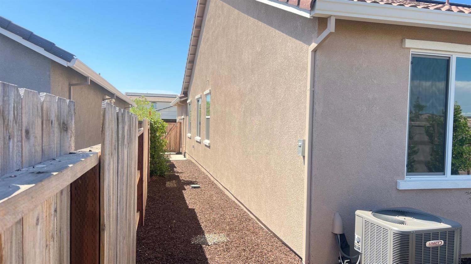 4622 Duckhawk Circle Rancho Cordova, CA 95742 - Photo 15 of 17