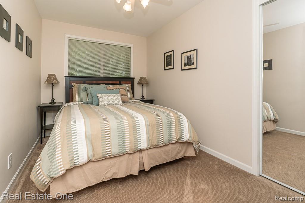 471 Elmhill Road Rochester Hills, MI 48306 - Photo 20 of 34