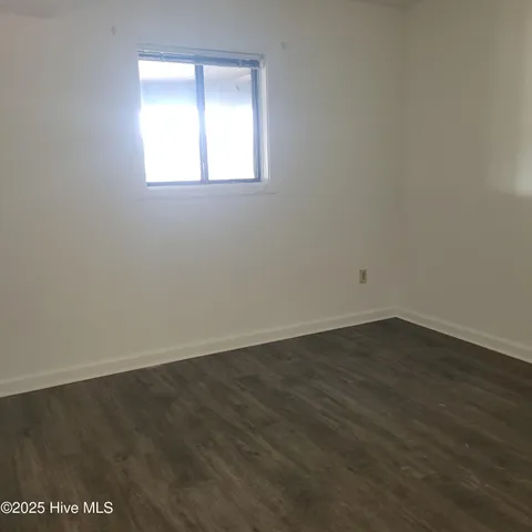 $169,900 | 313 Lake Place Condo Drive, Elizabethtown, NC 28337